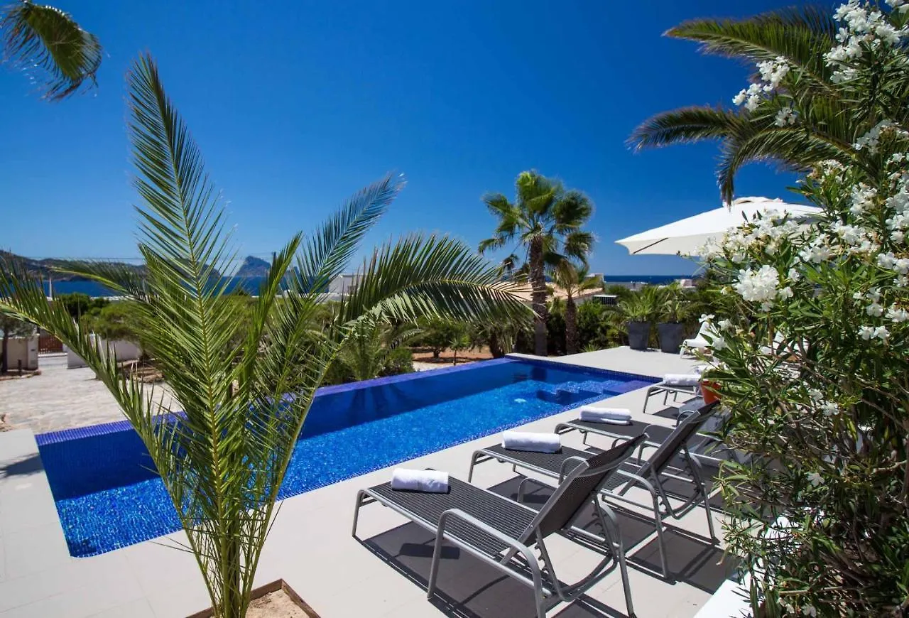Villa Arola Cala Comte Spanje